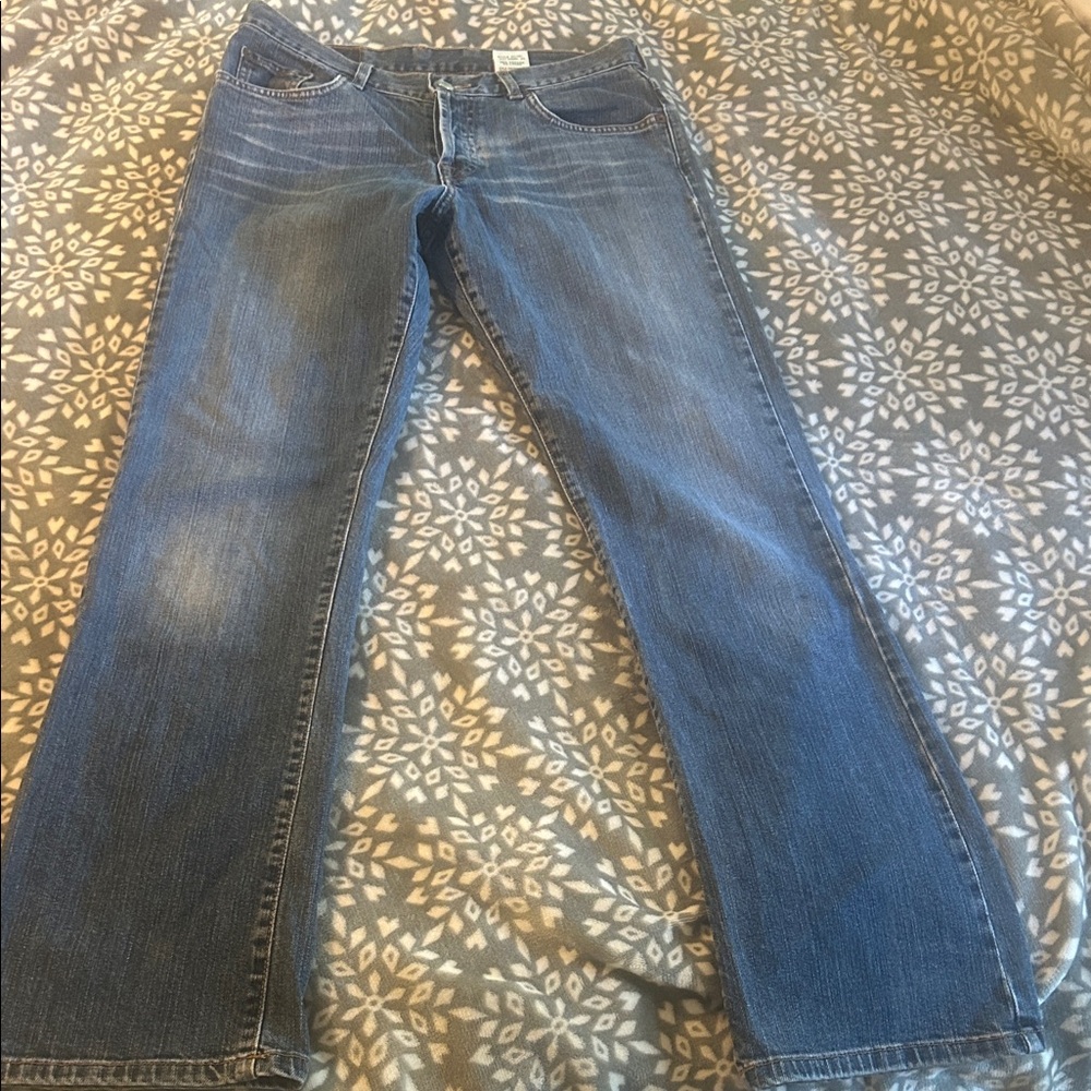 Lucky Brand Women's Mid Rise Blue Boot Cut Jeans
